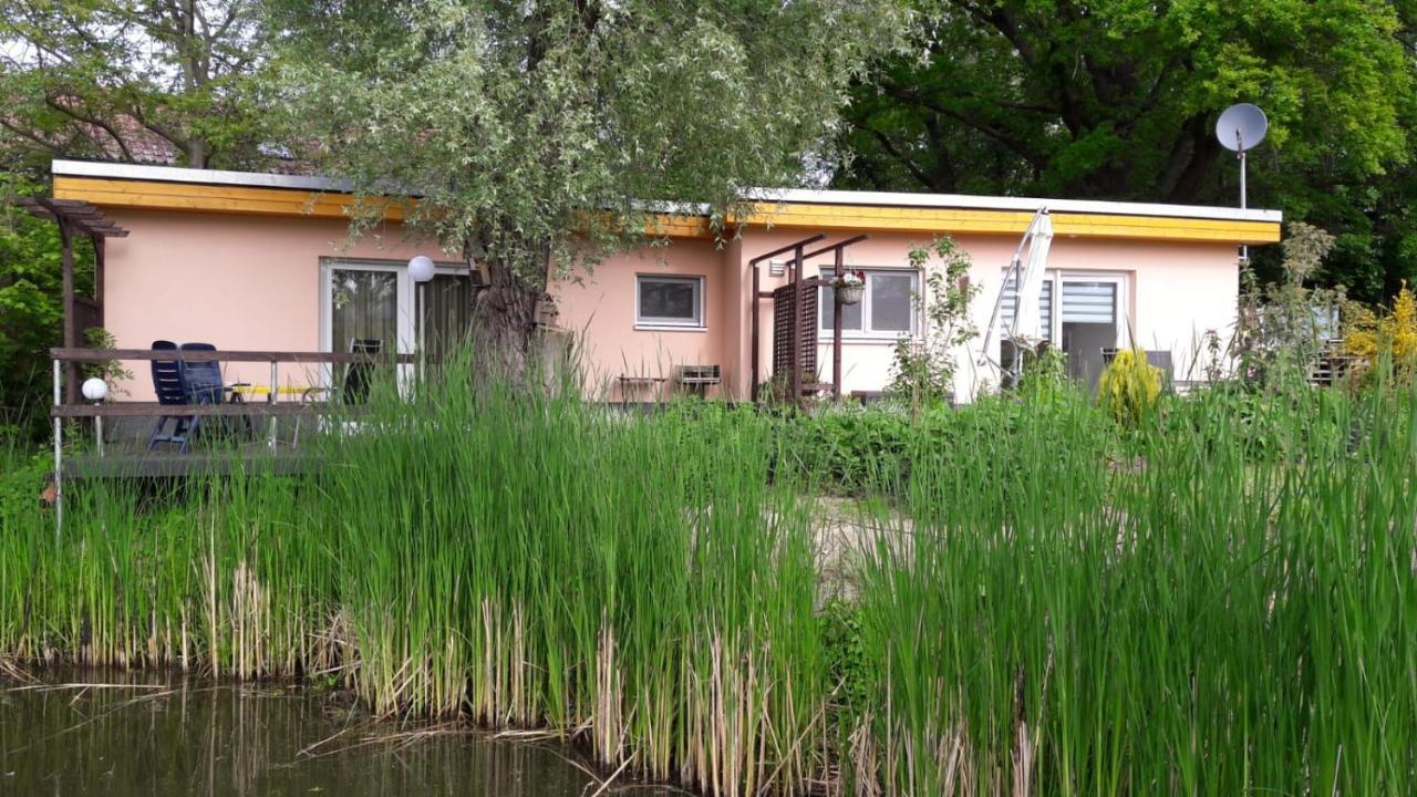 Villa Ferienoase An Der Wublitz Potsdam Esterno foto